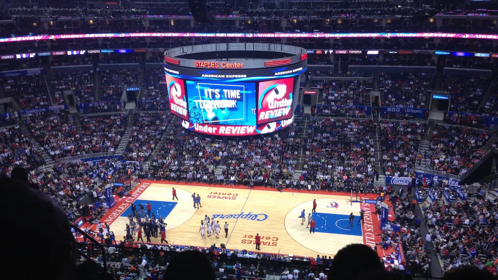 Basketball court and spectators inside the Staples Center during a Los Angeles Clippers game in November 2013